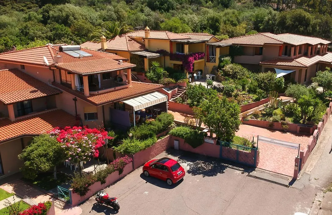 Residence Appartamenti Caffarena-1
